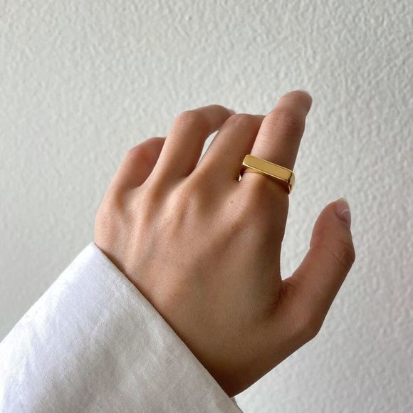 18K Gold Plated Minimalistic Flat Bar Gold Band Ring - Picture 6 of 6